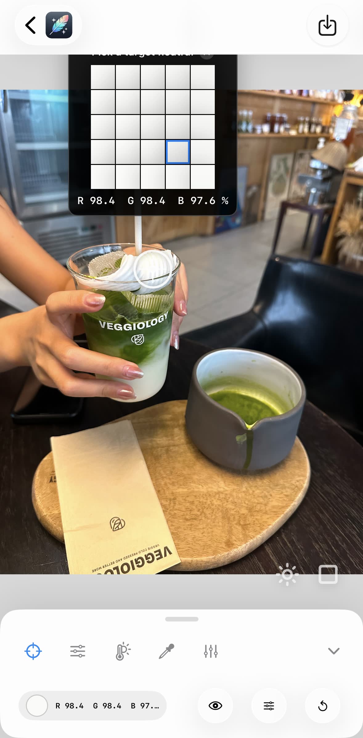 White Balance app magnifier picking a target neutral in a photo of a matcha drink